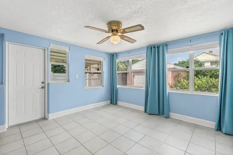 517 Revilo Boulevard Daytona Beach FL 32118