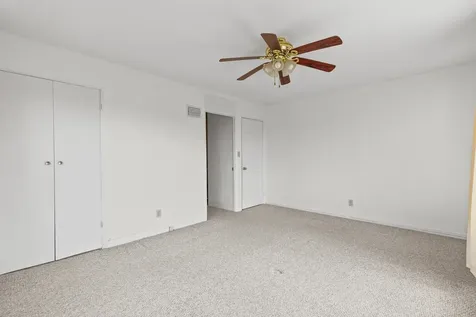517 Revilo Boulevard Daytona Beach FL 32118