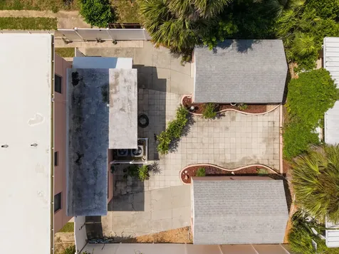 517 Revilo Boulevard Daytona Beach FL 32118