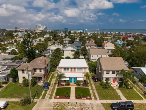 517 Revilo Boulevard Daytona Beach FL 32118