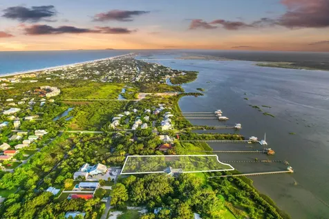 5475 Windantide Road St Augustine FL 32080