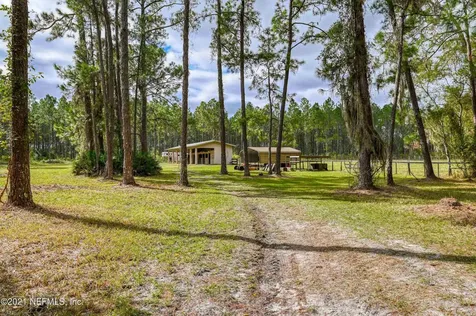 849 N Highway 17 Palatka FL 32177