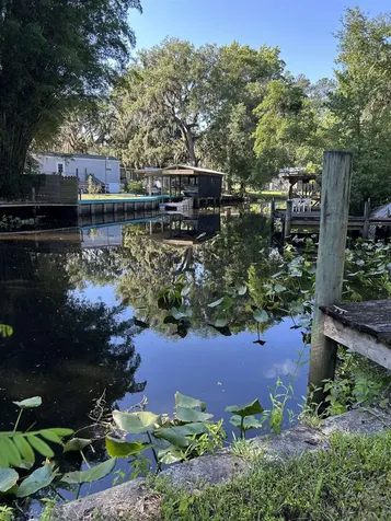 105 Breezewood Circle San Mateo FL 32187