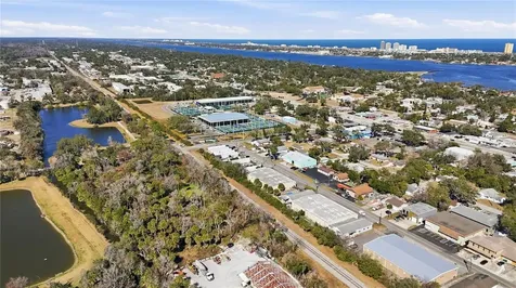 403 10th Street Holly Hill FL 32117