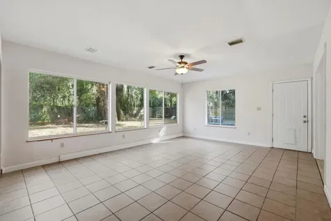 133 Crestwood Avenue Palatka FL 32177