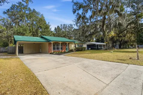 133 Crestwood Avenue Palatka FL 32177