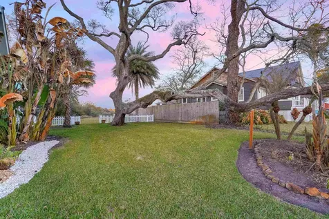 28 E Park Avenue St Augustine FL 32084