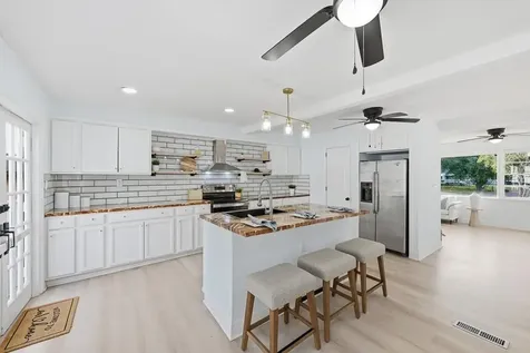 680 W 46th Street Jacksonville FL 32208