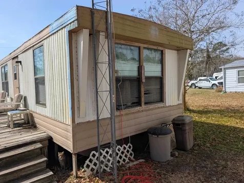 102 Edgewater Road Satsuma FL 32189