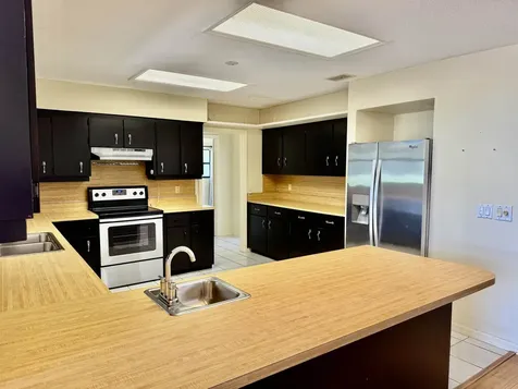 1074 Club House Boulevard New Smyrna Beach FL 32168