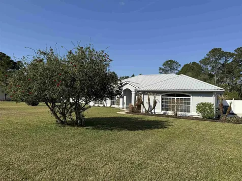 147 Confederate Point Road Palatka FL 32177