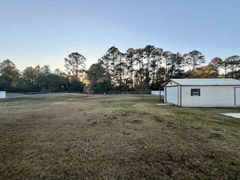 147 Confederate Point Road Palatka FL 32177