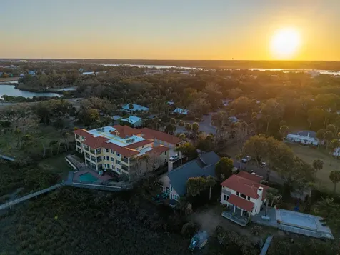 3 Radio Road St Augustine FL 32084