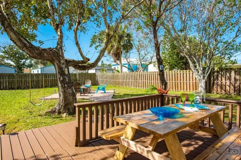 5467 1st Street St Augustine FL 32080-7347