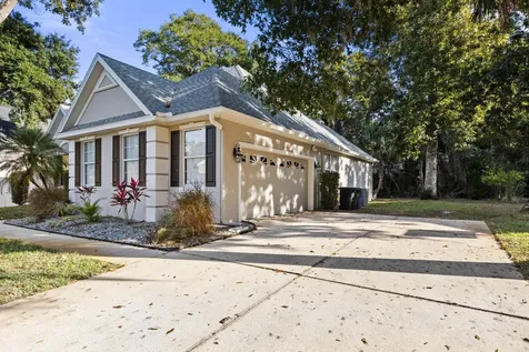 21 Whitehall Court Flagler Beach FL 32136
