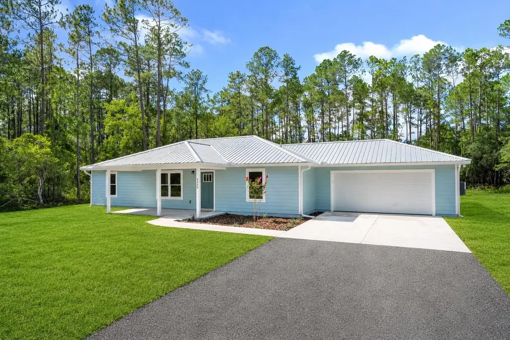 4220 Theresa Street Hastings FL 32145
