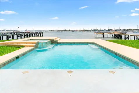 49 Dolphin Drive St Augustine FL 32080