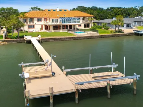 49 Dolphin Drive St Augustine FL 32080