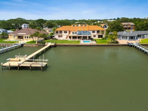 49 Dolphin Drive St Augustine FL 32080