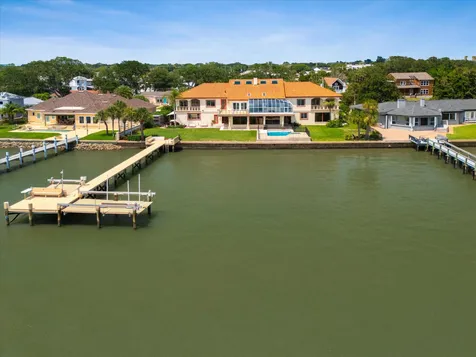49 Dolphin Drive St Augustine FL 32080