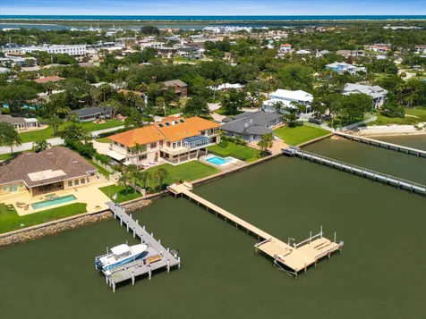 49 Dolphin Drive St Augustine FL 32080