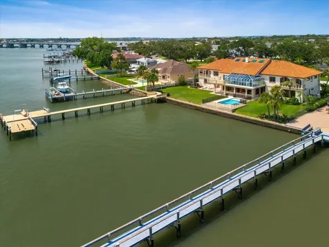 49 Dolphin Drive St Augustine FL 32080