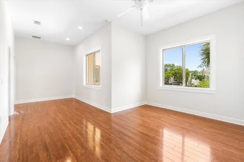 49 Dolphin Drive St Augustine FL 32080