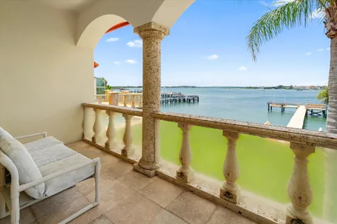 49 Dolphin Drive St Augustine FL 32080