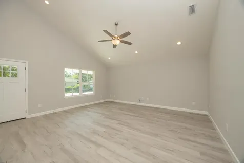2891 N 8th Street St Augustine FL 32084