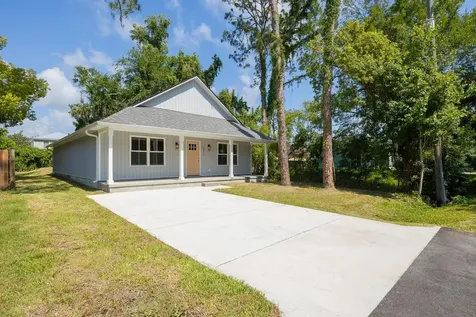 2891 N 8th Street St Augustine FL 32084