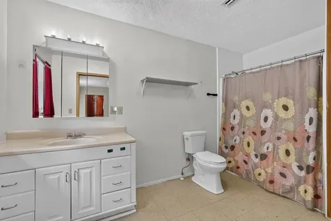 131 Dunn Avenue San Mateo FL 32187