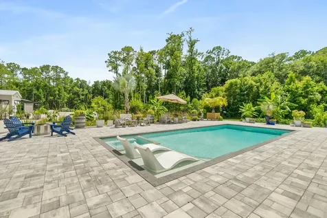 4235 Jefferson Avenue Hastings FL 32145