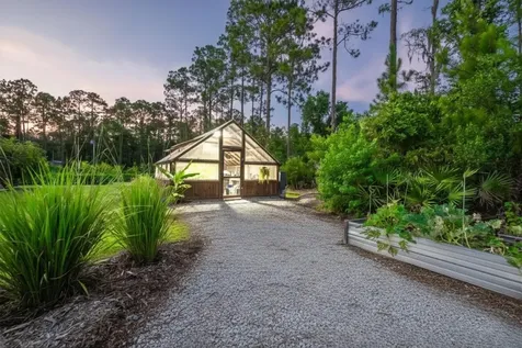 4235 Jefferson Avenue Hastings FL 32145
