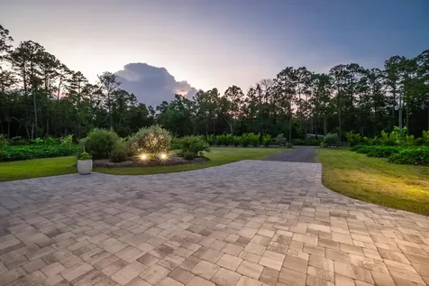 4235 Jefferson Avenue Hastings FL 32145