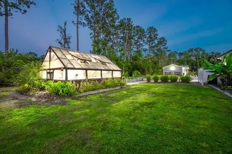 4235 Jefferson Avenue Hastings FL 32145