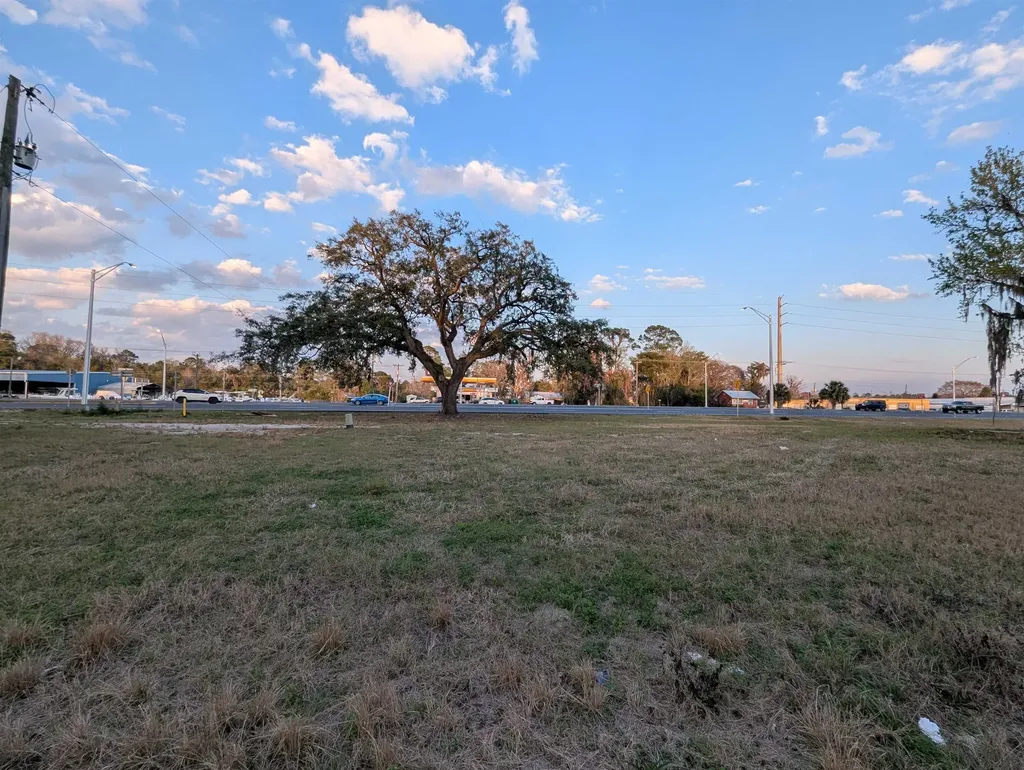 275 S Us Highway 17 East Palatka FL 32131
