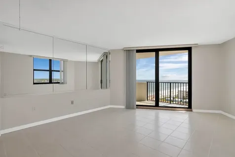 1415 SE Ocean Shore Boulevard Ormond Beach FL 32176-3673
