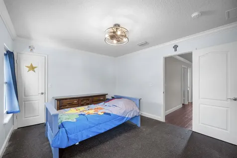 524 E Silverthorn Lane Ponte Vedra FL 32081