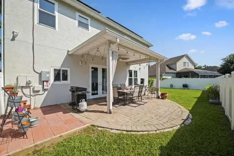 524 E Silverthorn Lane Ponte Vedra FL 32081