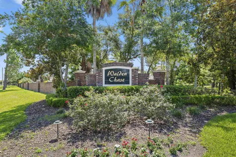524 E Silverthorn Lane Ponte Vedra FL 32081