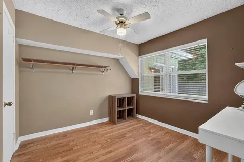 8806 Atter Lane Jacksonville FL 32216