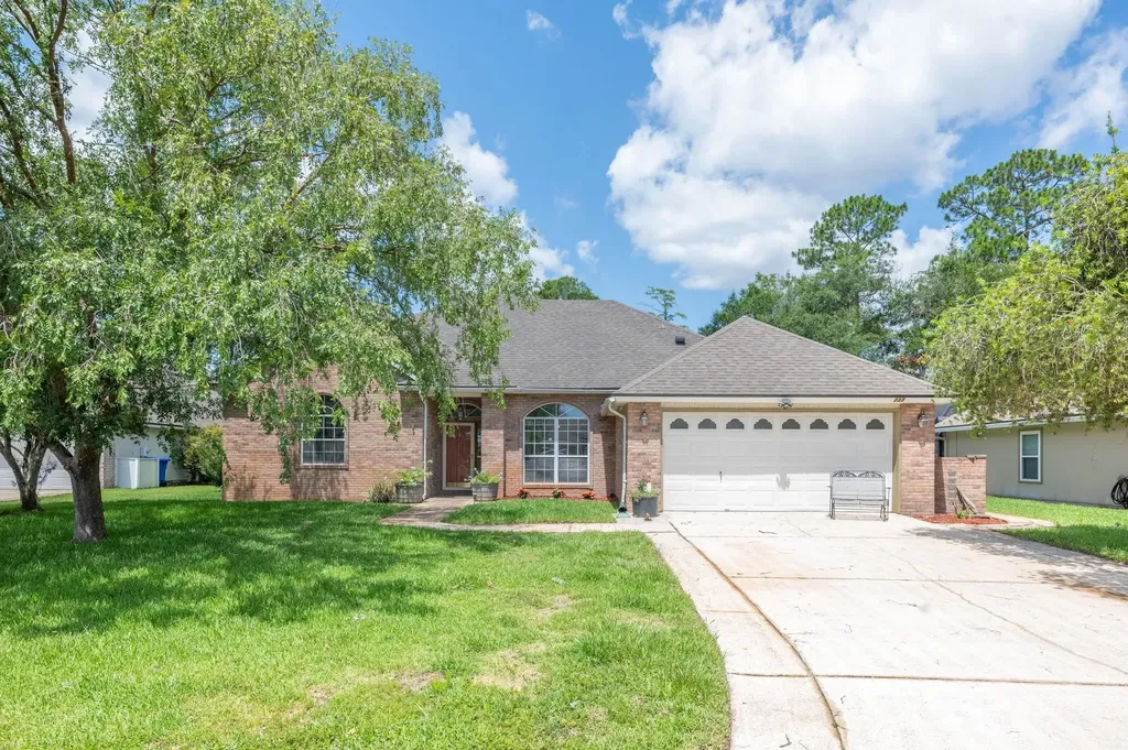 237 Carolina Jasmine Lane St Johns FL 32259