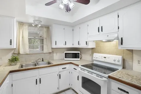 137 Tallow Road Pomona Park FL 32181