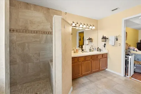 4024 Red Pine Lane St Augustine FL 32086