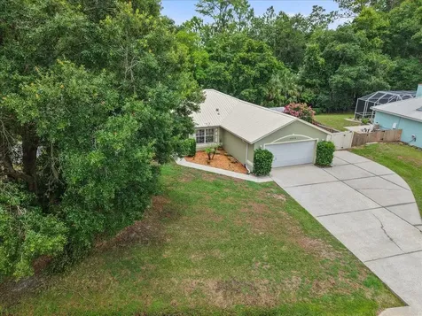 4024 Red Pine Lane St Augustine FL 32086