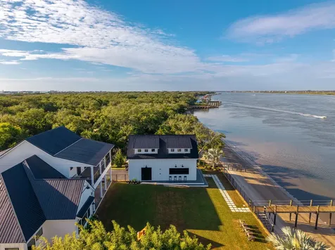 4221 Myrtle Street St Augustine FL 32084