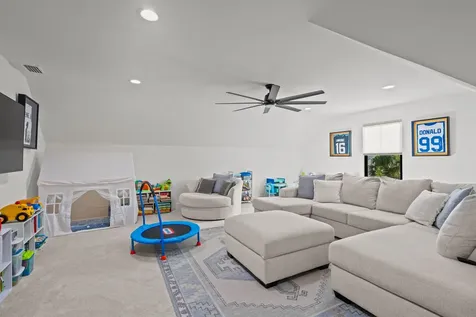 4221 Myrtle Street St Augustine FL 32084