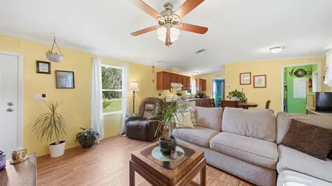 110 Fleming Avenue Satsuma FL 32189