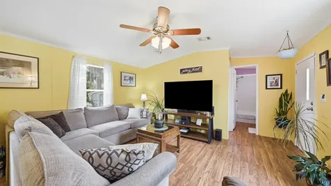 110 Fleming Avenue Satsuma FL 32189