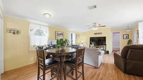 110 Fleming Avenue Satsuma FL 32189